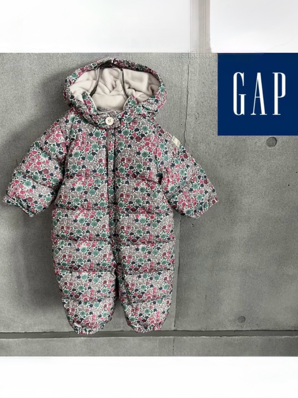 Baby GAP Girls Snowsuit Floral Hooded One-Piece Pink & Green Size 0-6 Months